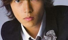 山下智久图片