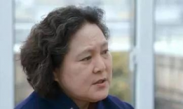 年轻的母亲4女演员,年轻母亲与四位女演员的精彩演绎