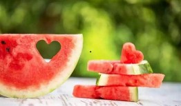 娱乐吃瓜酱的封面怎么做,一场视觉盛宴的诞生